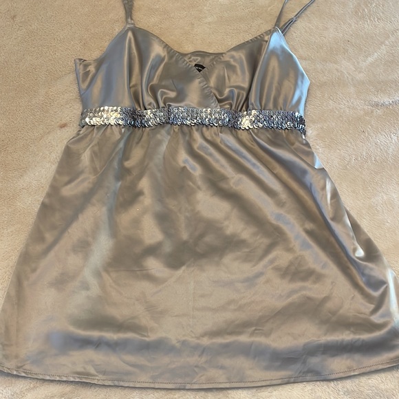 Express sequined tank top - Picture 2 of 3